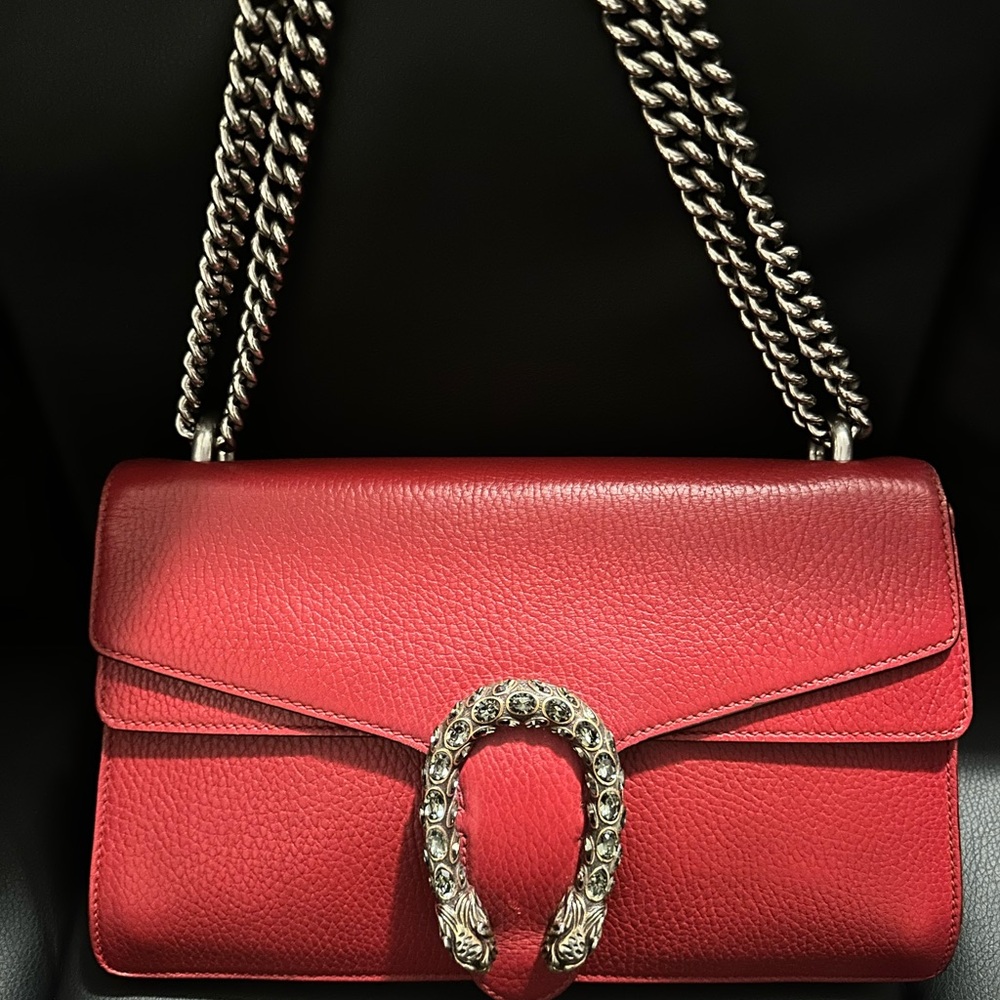 Gucci  Dyniosus Red Leather Shoulder Bag with Silver Chain